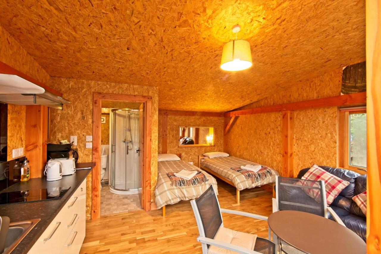 Villa Caledonian Glamping Cannich Exterior foto